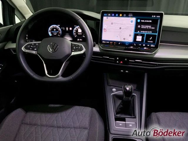 Volkswagen Golf 1.5 TSI Life Variant