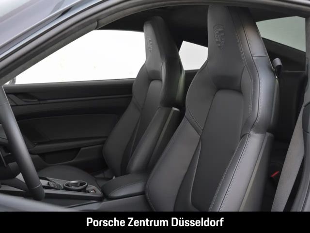 Porsche 992 Carrera Coupé