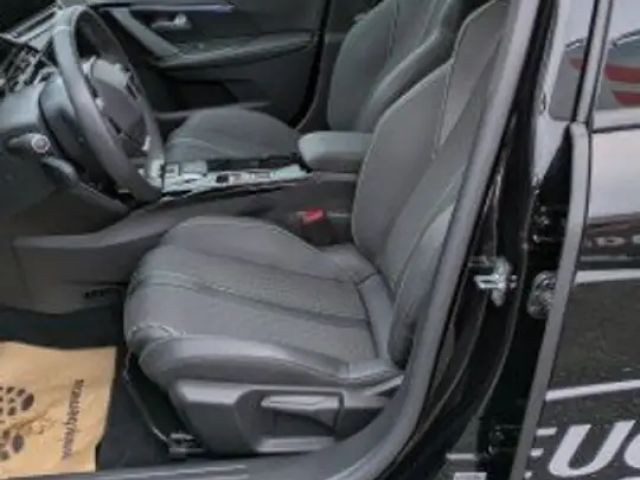 Peugeot E-2008 GT-Line