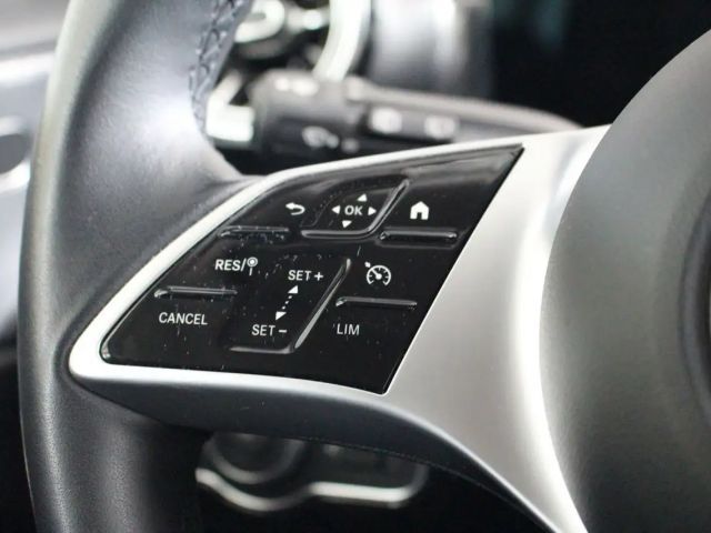 Mercedes-Benz A 200 Progressive