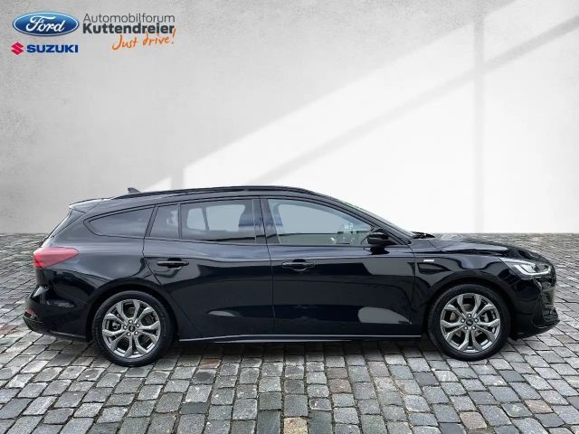 Ford Focus ST Line Wagon