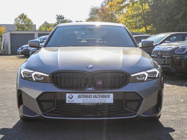 BMW 320 320d M-Sport Sedan xDrive
