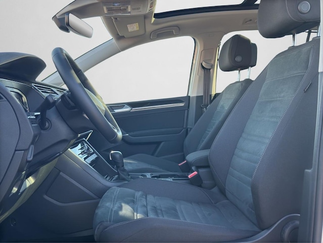 Volkswagen Touran 1.5 TSI DSG Highline Style