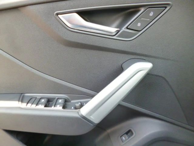 Audi Q2 30 TFSI Advance