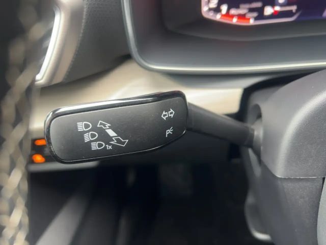 Seat Leon 1.5 eTSI DSG Xcellence