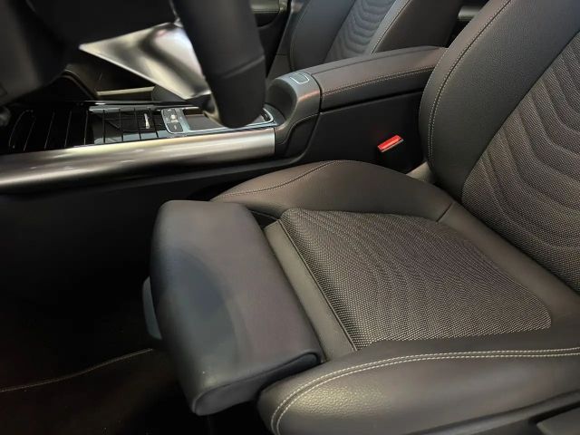 Mercedes-Benz B 180 Progressive Sedan