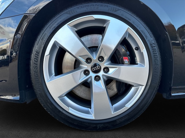 Audi S6 Avant Quattro