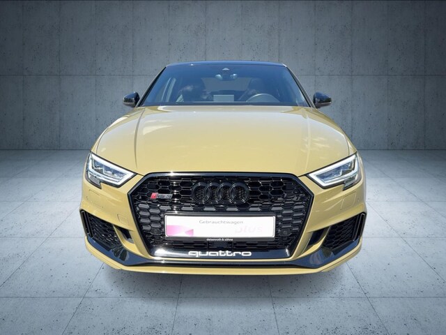 Audi RS3 Quattro S-Tronic Sedan