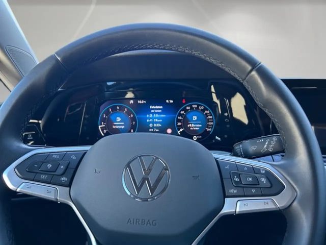 Volkswagen Golf 1.5 TSI Golf VIII Move