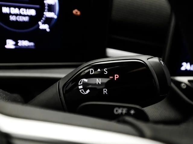 Volkswagen T-Roc 1.5 eTSI DSG Life