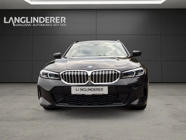 BMW 330 330e M-Sport Touring