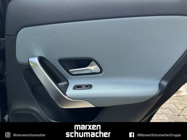 Mercedes-Benz A 220 4MATIC Progressive