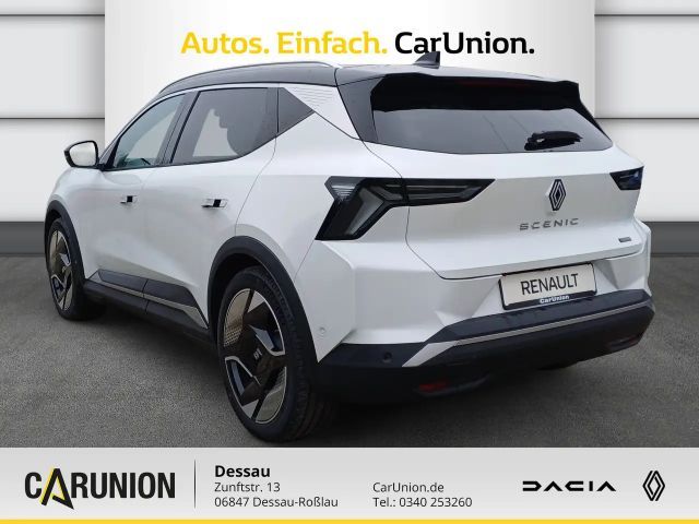 Renault Scenic E-Tech Iconic