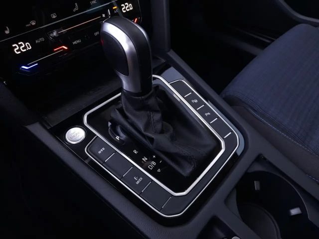 Volkswagen Passat DSG GTE Variant