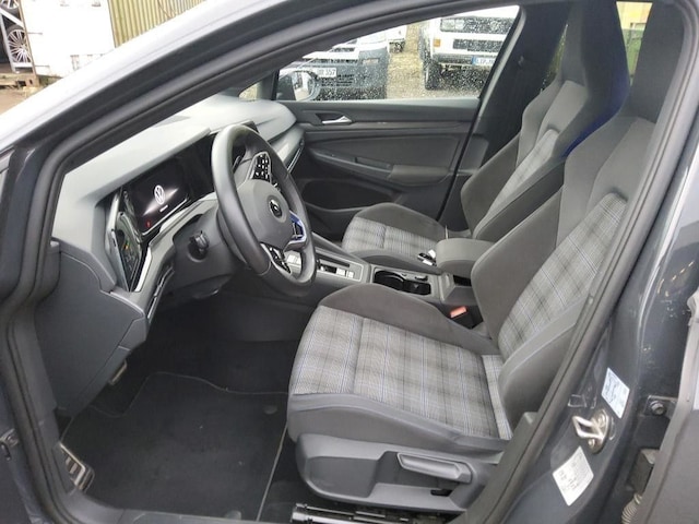 Volkswagen Golf DSG GTE eHybrid