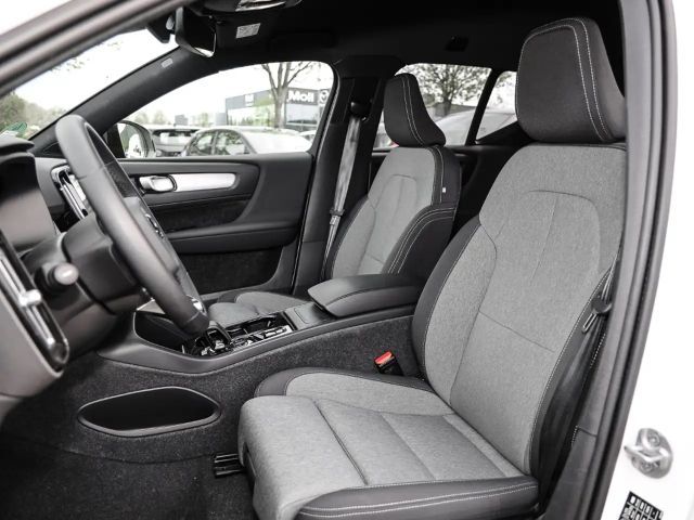 Volvo XC40 Dark Plus