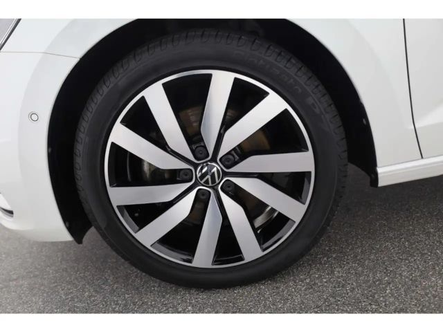 Volkswagen Touran 1.5 TSI DSG Highline Style