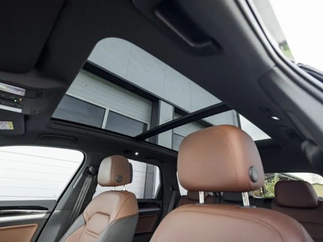 Volkswagen Touareg 4Motion R-Line