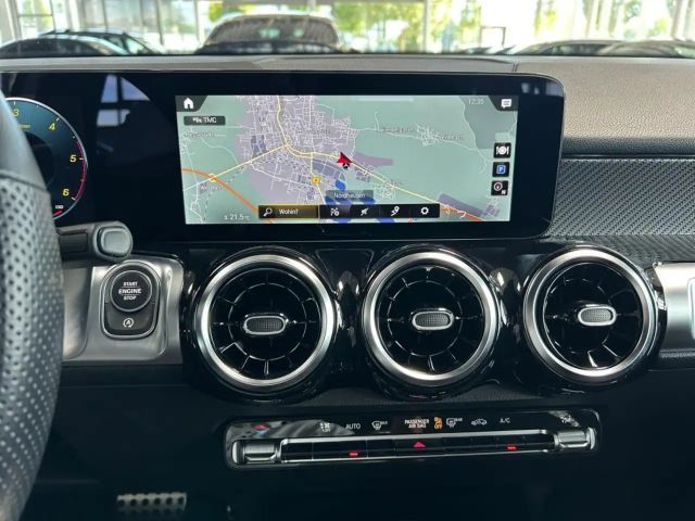 Mercedes-Benz GLB 180 AMG Line GLB 180 d