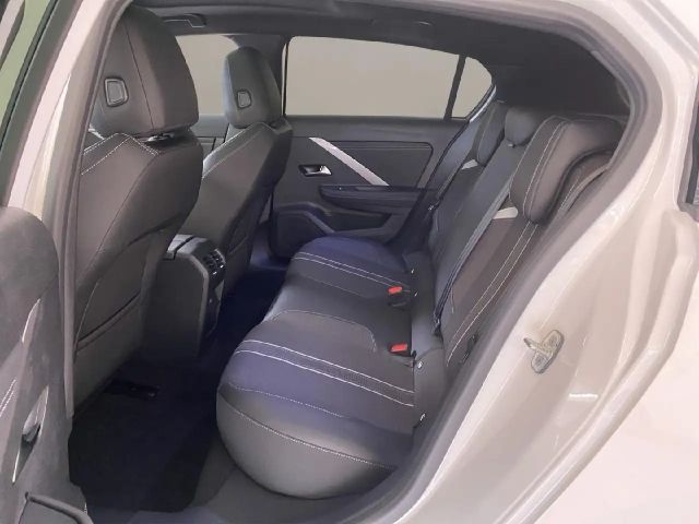 Opel Astra GS-Line Grand Sport