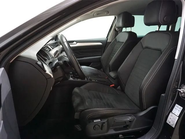 Volkswagen Passat DSG Elegance Elegance