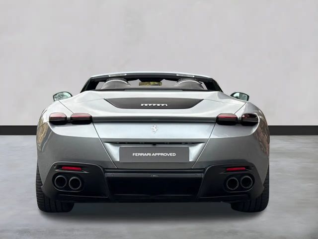 Ferrari Roma Spider