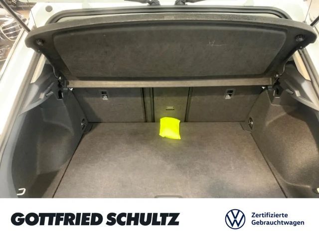 Volkswagen T-Roc GOAL TSI NAVI LED SITZHEIZUNG EINPARKHILFE