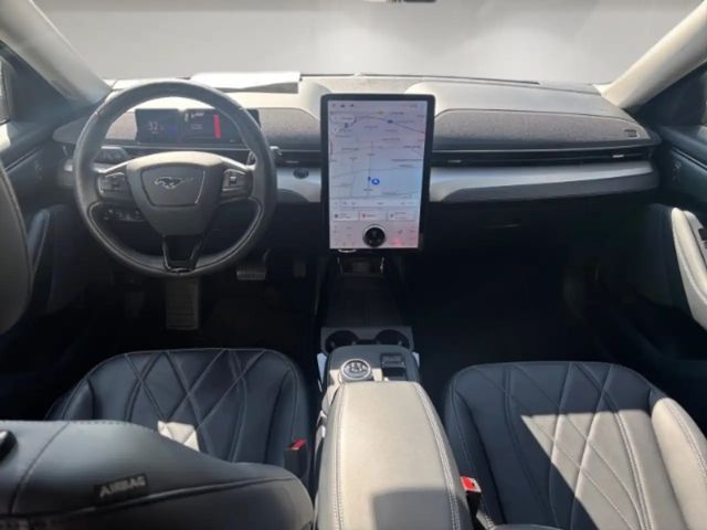 Ford Mustang Mach-E Standard range