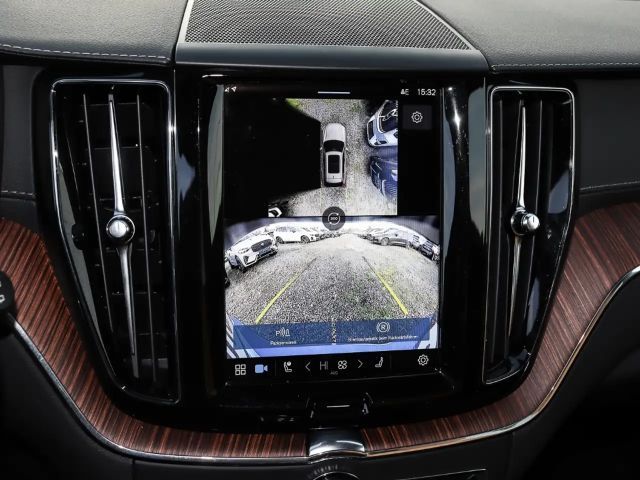 Volvo XC60 AWD Dark Ultra