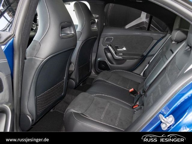 Mercedes-Benz CLA 220 4MATIC Coupé