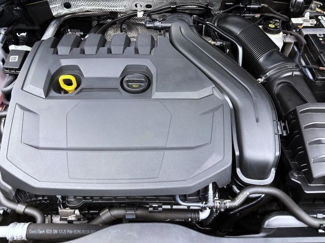 Volkswagen Golf 1.5 eTSI DSG Move