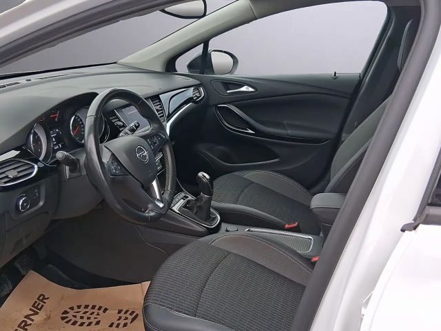 Opel Astra Sports Tourer Turbo