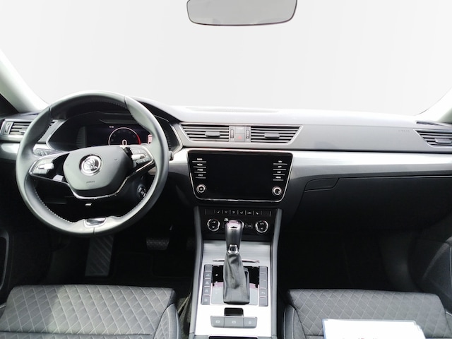 Skoda Superb Ambition Combi