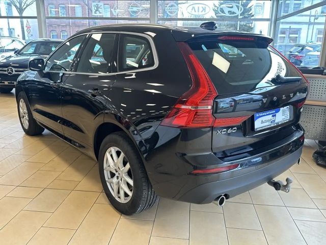 Volvo XC60 Momentum