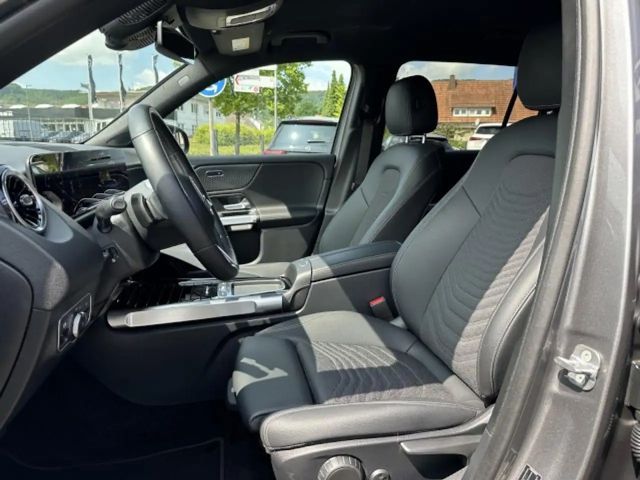 Mercedes-Benz GLB 220 GLB 220 d