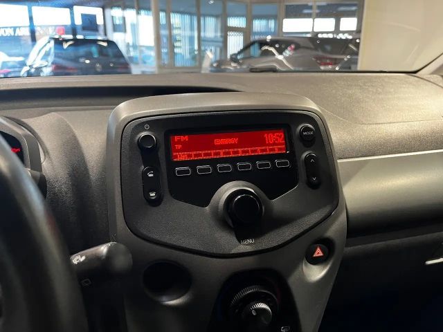 Toyota Aygo 1.0 VVT-i Play X-play