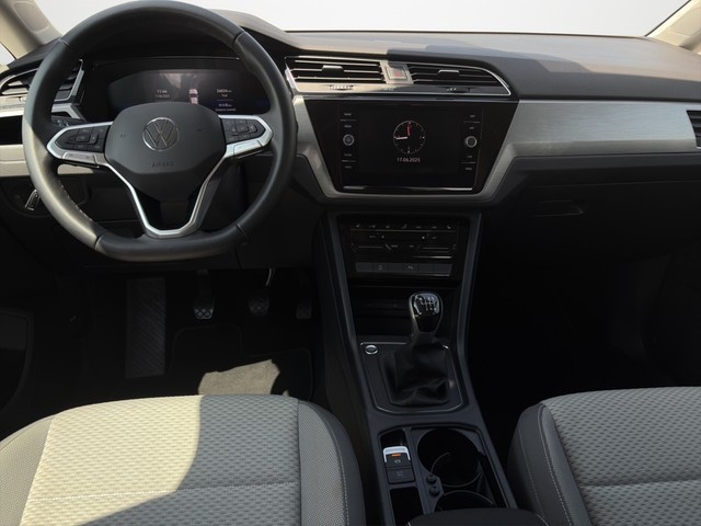 Volkswagen Touran 1.5 TSI Comfortline