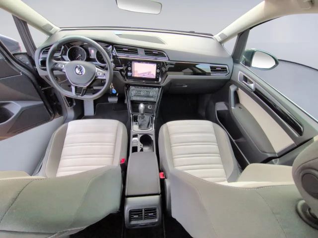 Volkswagen Touran 1.5 TSI DSG Highline