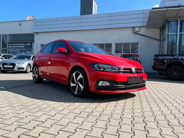 Volkswagen Polo 2.0 TSI DSG GTI