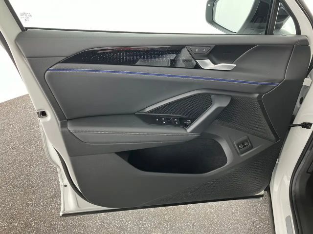 Volkswagen Tiguan 4Motion DSG R-Line