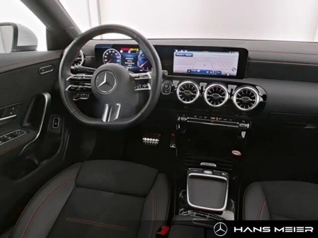 Mercedes-Benz CLA 200 AMG Line CLA 200 d Coupé
