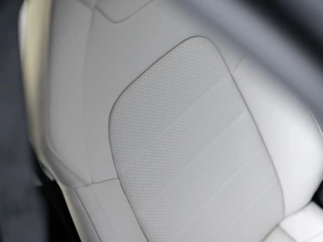 Porsche Panamera 4 E-Hybrid