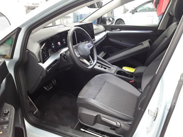 Volkswagen Golf 1.5 eTSI DSG Life