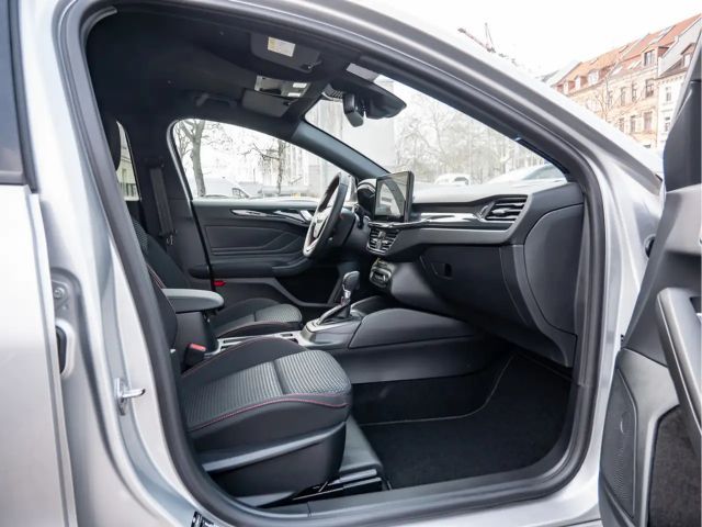 Ford Focus ST Line Wagon