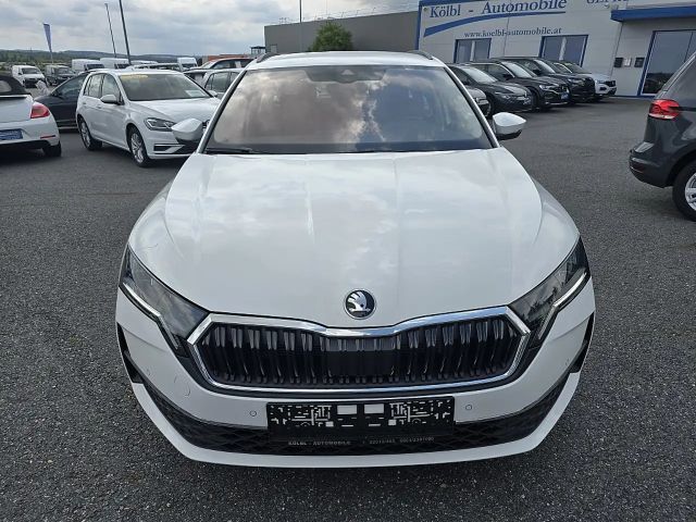 Skoda Octavia Selection