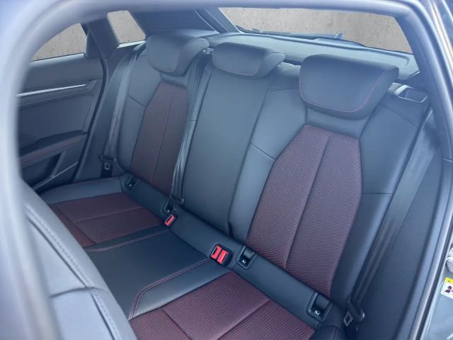 Audi A3 35 TFSI S-Line S-Tronic Sportback