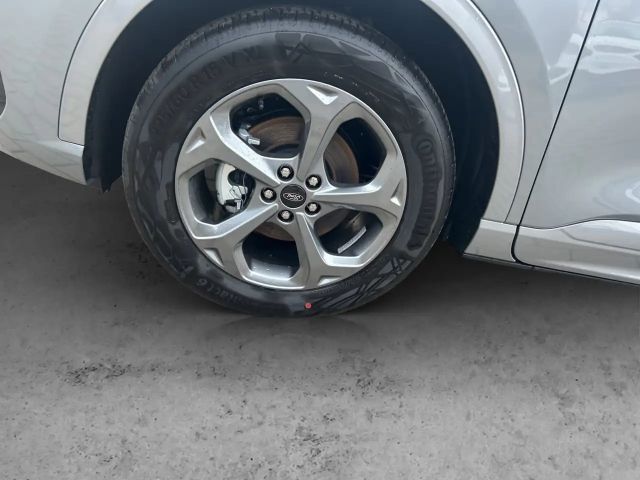 Ford Kuga Hybrid ST Line