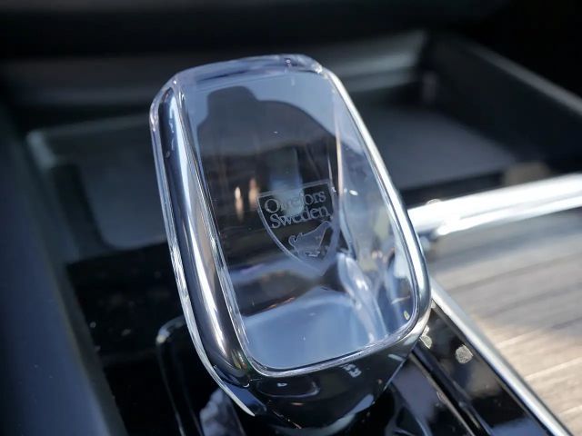 Volvo XC60 AWD Dark Plus