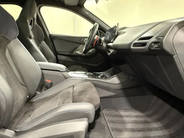 BMW 135 Sedan xDrive