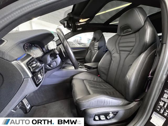 BMW 540 540d M-Sport Touring xDrive